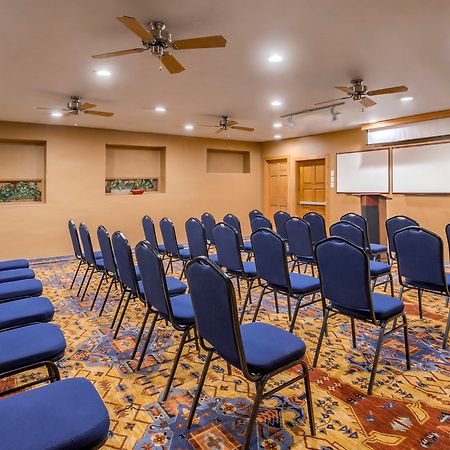 Holiday Inn Canyon De Chelly-Chinle By Ihg מראה חיצוני תמונה