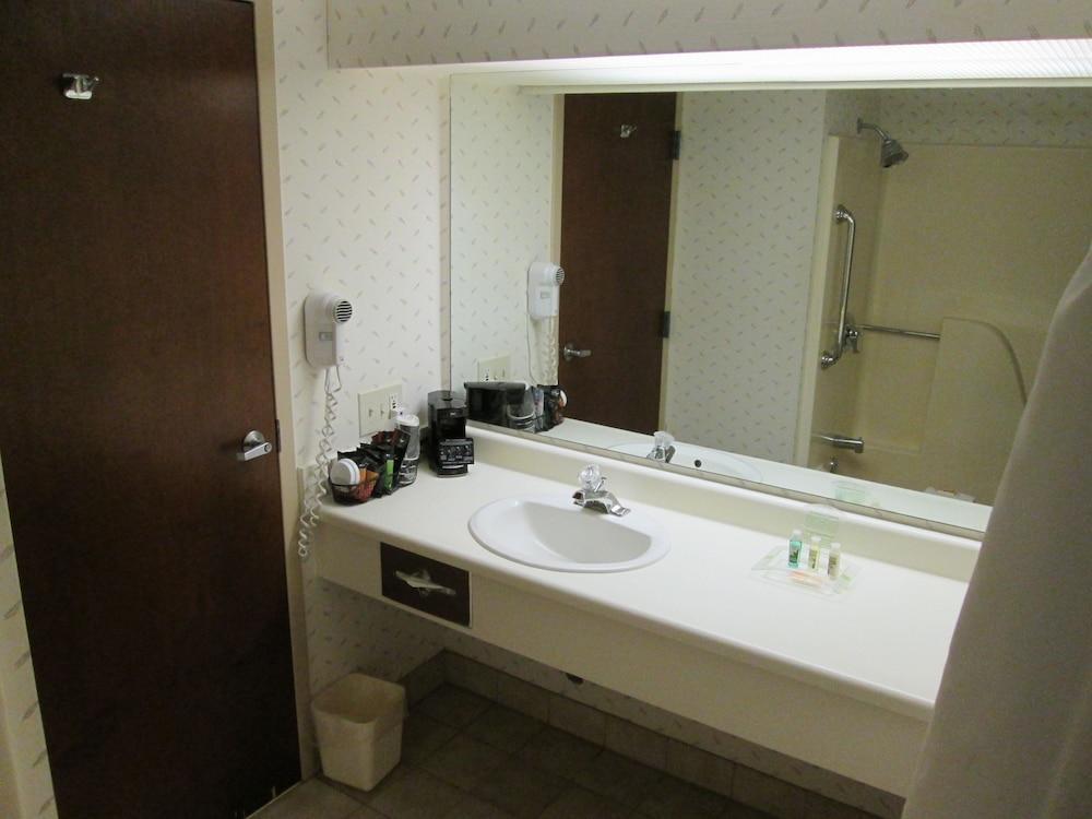 Holiday Inn Canyon De Chelly-Chinle By Ihg מראה חיצוני תמונה