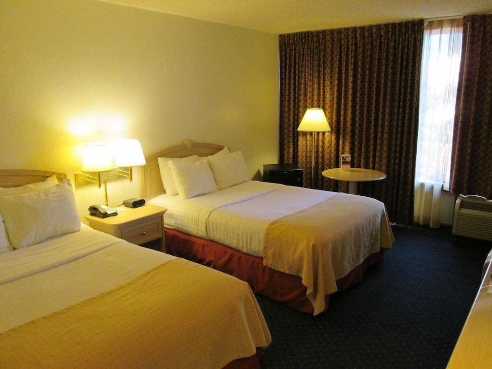 Holiday Inn Canyon De Chelly-Chinle By Ihg מראה חיצוני תמונה